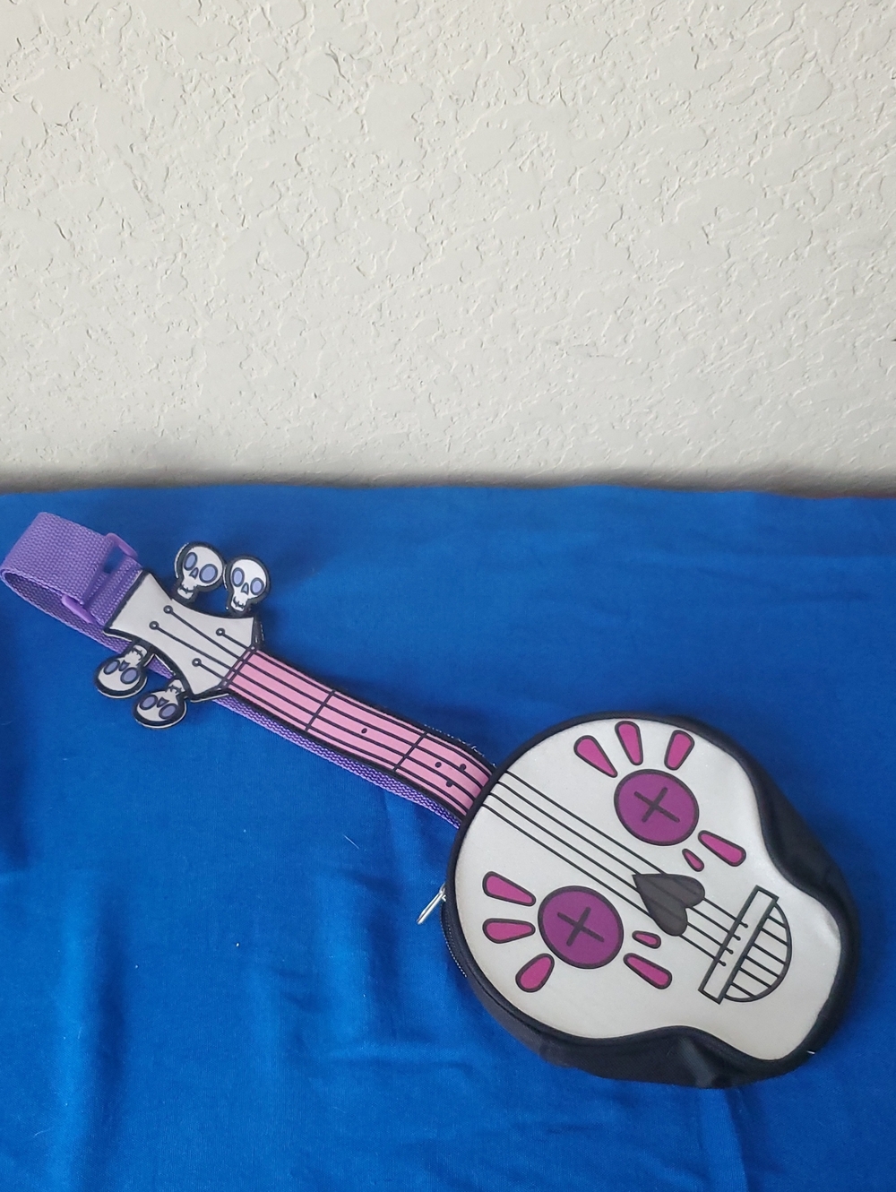 Disney Junior Vampirina Spookylele Sugar Skull Guitar Crossbody Bag Novelty Bag